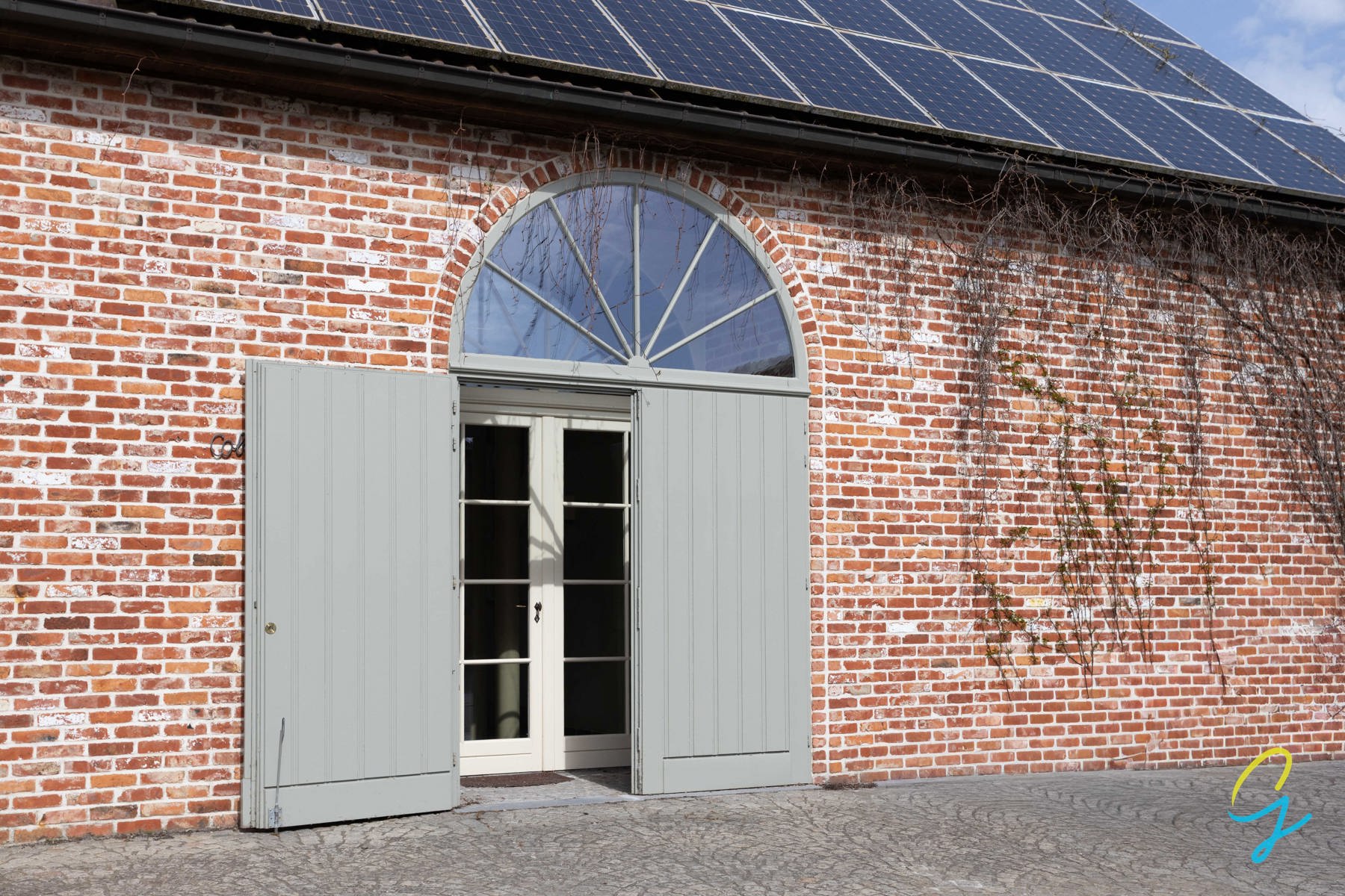 Charmante hoeve met diverse mogelijkheden. - foto 2