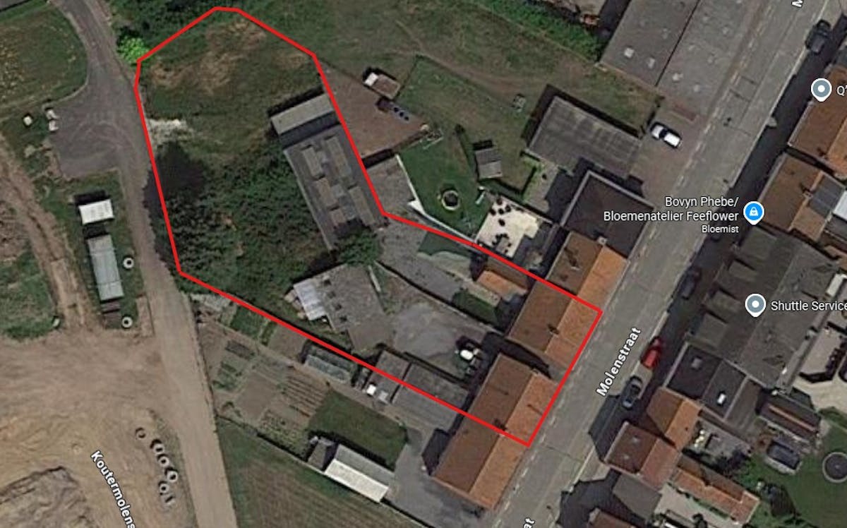 Maison à rénover entièrement dans le centre de Wielsbeke - photo 1