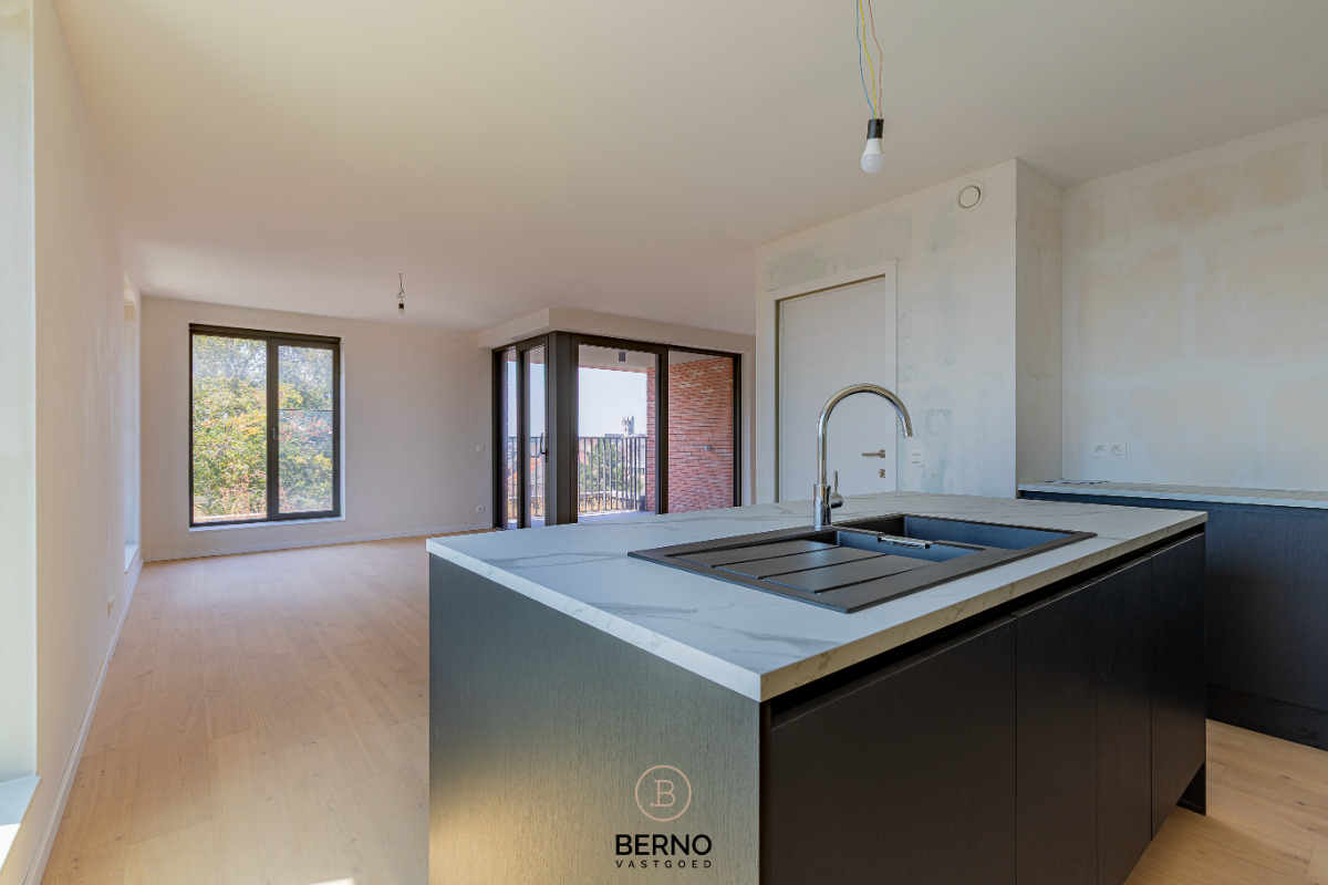 Modern Appartement met 3 Slaapkamers en Parkeerplaats - foto 5