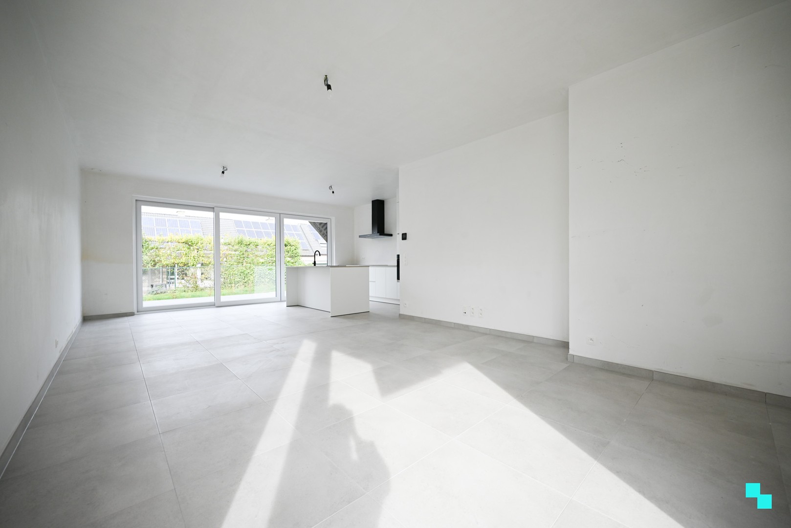 Aantrekkelijke HOB met drie slaapkamers in rustige nieuwe verkaveling - photo 3