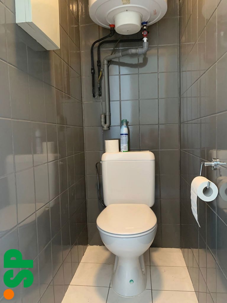 Gerenoveerde studio op de eerste verdieping in het centrum van Geel.  - foto 4