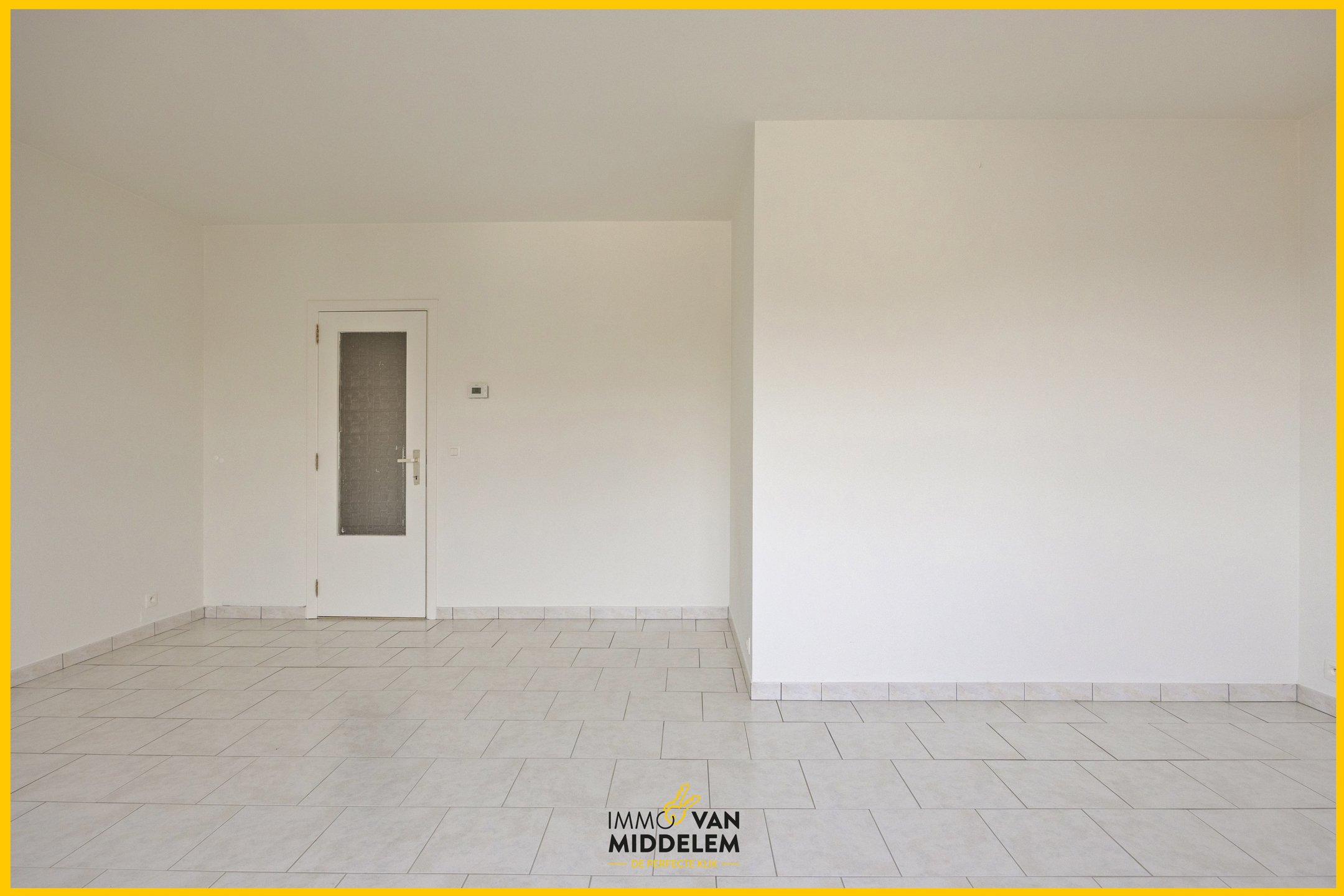 LICHTRIJK VERNIEUWD APPARTEMENT MET 2 KAMERS &amp; TERRAS  - foto 4