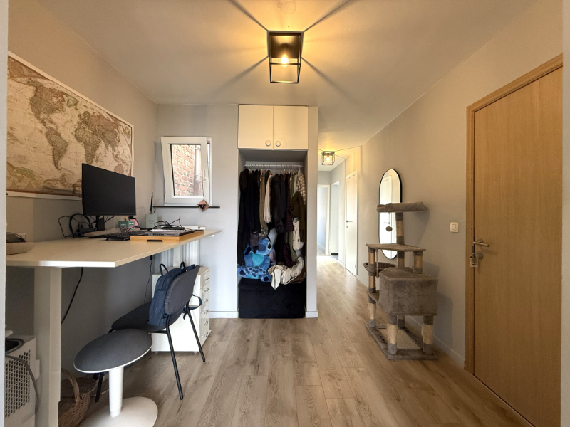 Lichtrijk appartement met terras tussen Dampoort en Sint-Jacobs - foto 5