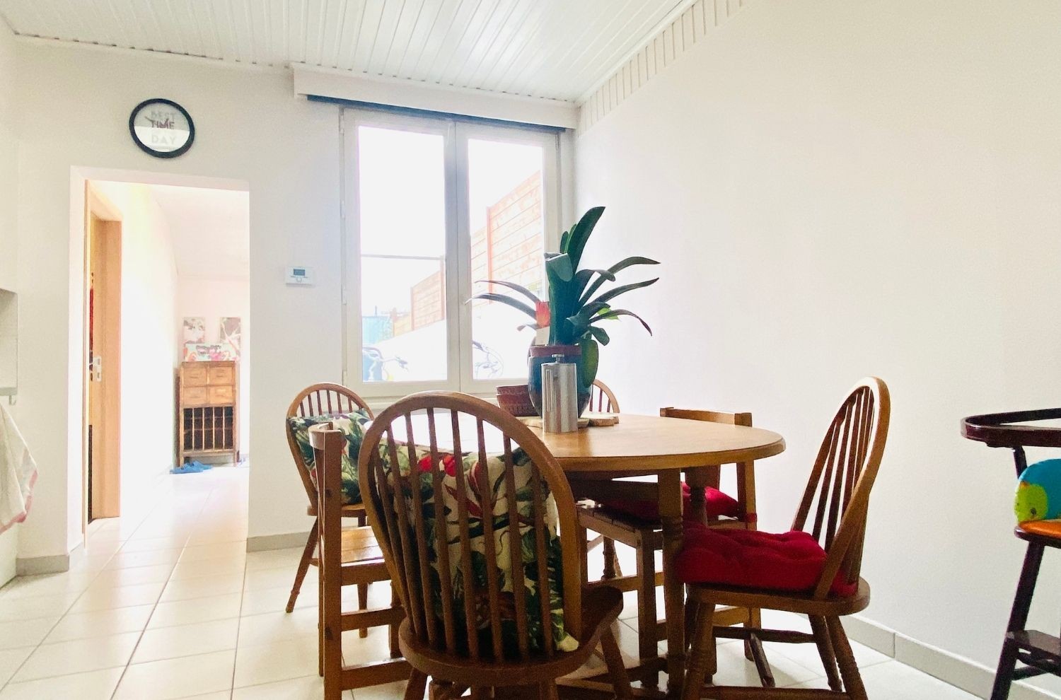 Huis met 2 slaapkamers, achteruitweg en tuin. - photo 3