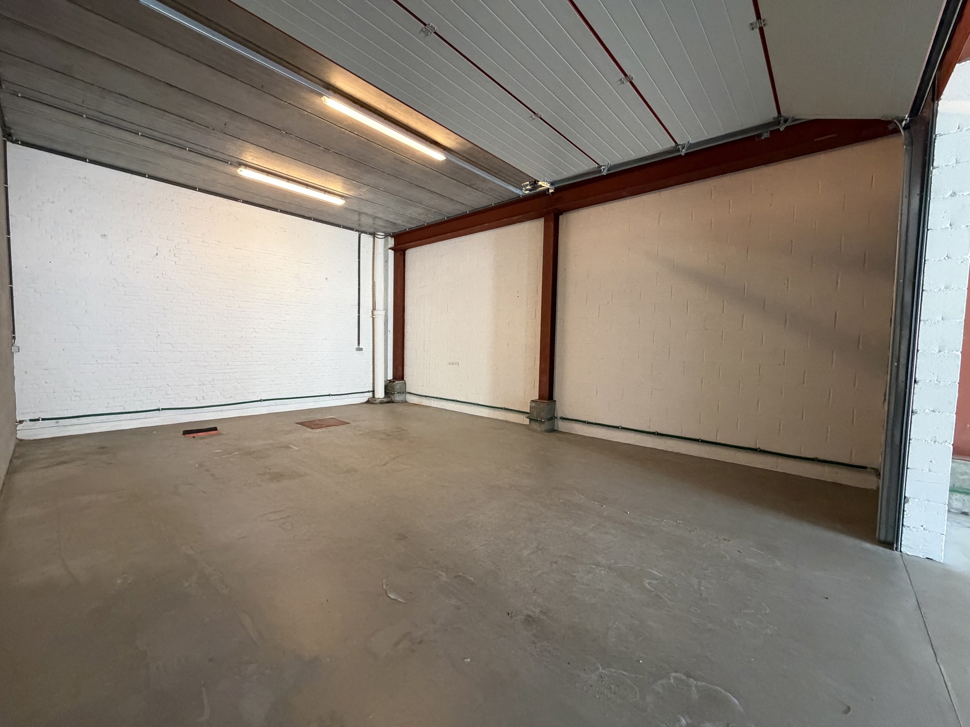 Te huur: multifunctioneel magazijn van  +/- 270 m² - foto 4