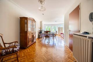 Hecht u veel belang aan een groene omgeving, maar wenst u toch ook in de stad te wonen? Dan hebben wij een ideale opportuniteit voor u:...