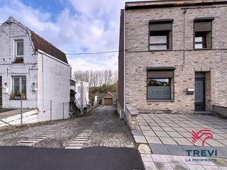 House for sale in Manage