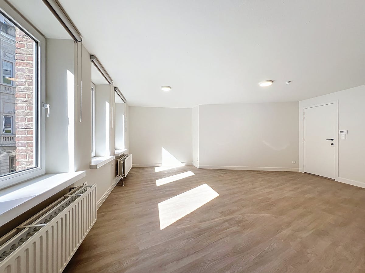 Gerenoveerde, instapklare studio op toplocatie in Gent - foto 1