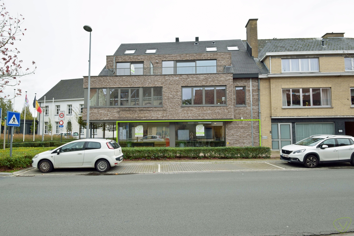 Handelspand op een centrale ligging in Waarschoot - foto 2