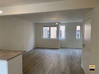 Gerenoveerd duplex appartement met 2 slaapkamers in het centrum van Borgloon* EPC A* asbestvrij* elektriciteit conform AREI bij akte In het centrum...