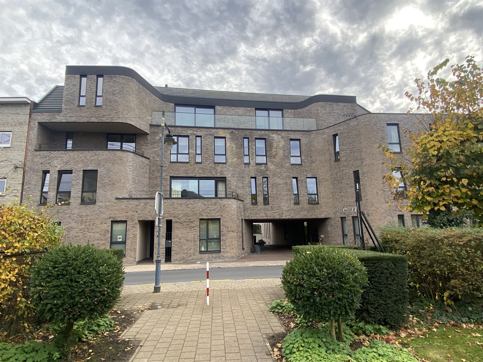 Luxueus appartement met 2 slaapkamers - foto 1