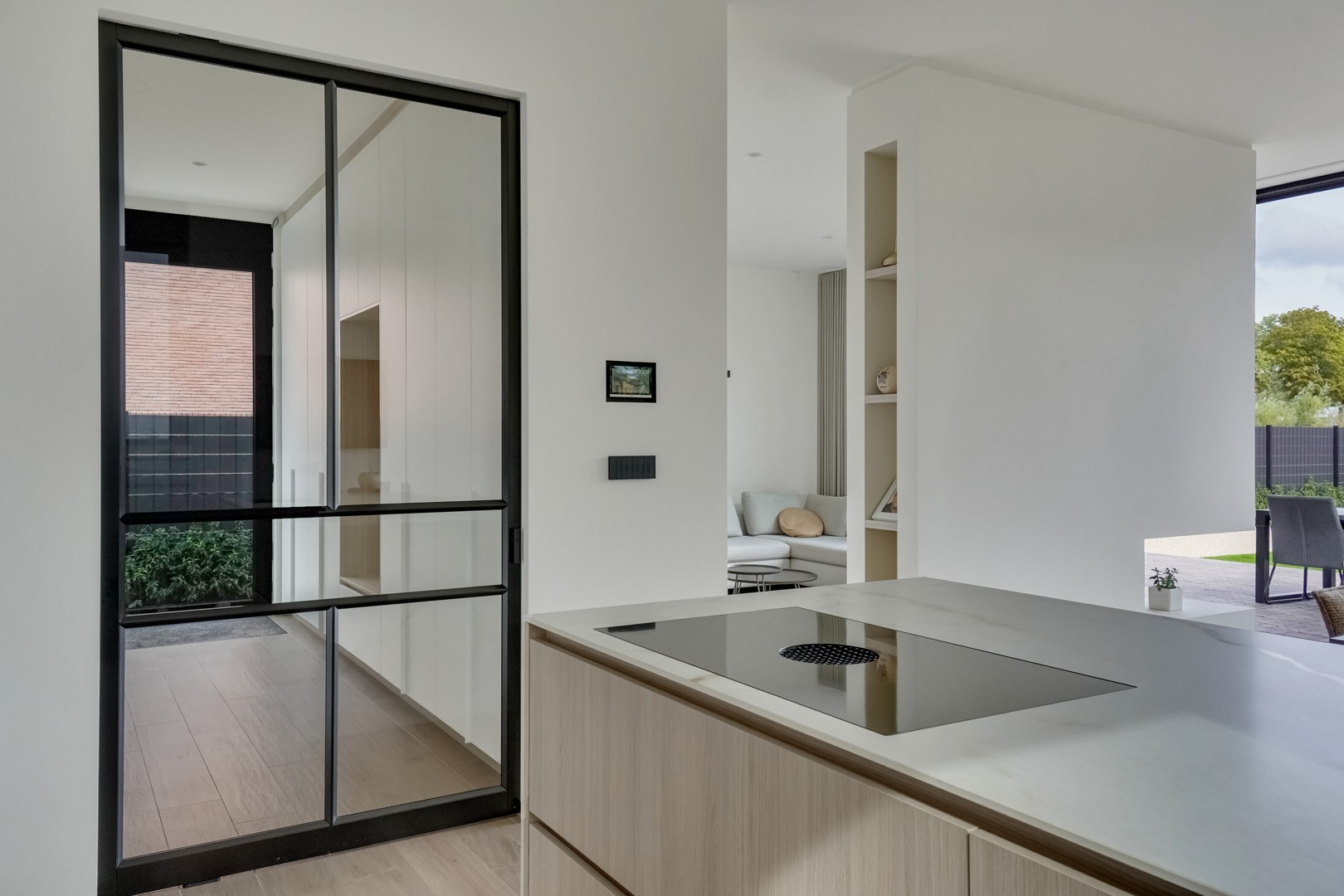 Luxe gelijkvloerse villa met zwembad & multifunctioneel poolhouse te Lanklaar - foto 5