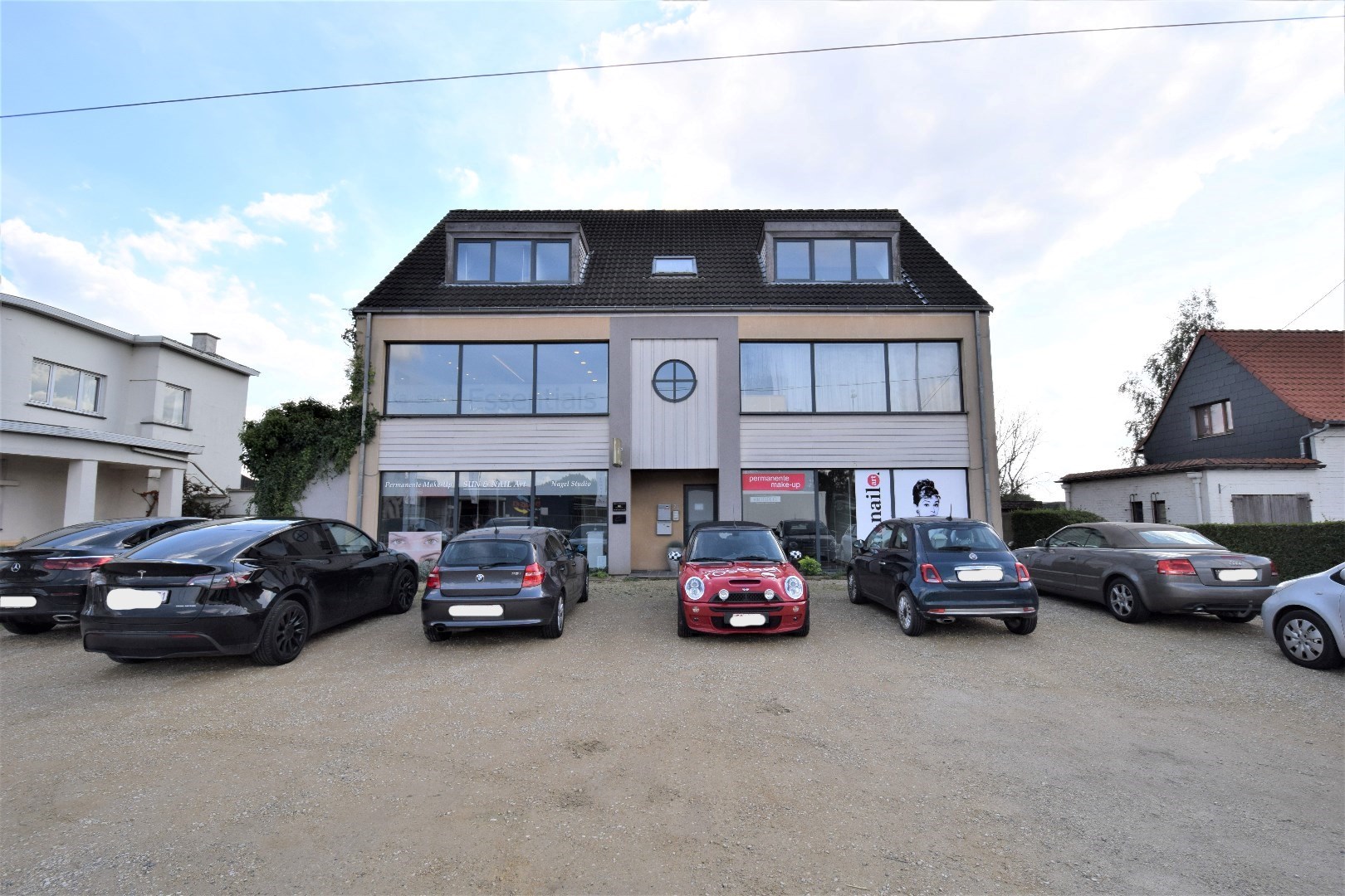 Groot handelspand op gunstige locatie te Astene - foto 1