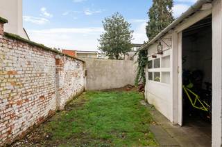 Deze leuke woning gelegen in de Clara Snellingsstraat combineert een uitstekende ligging met veel mogelijkheden. U woont hier op wandelafstand...