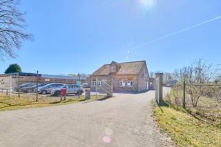 Commercial à vendre à Zonhoven