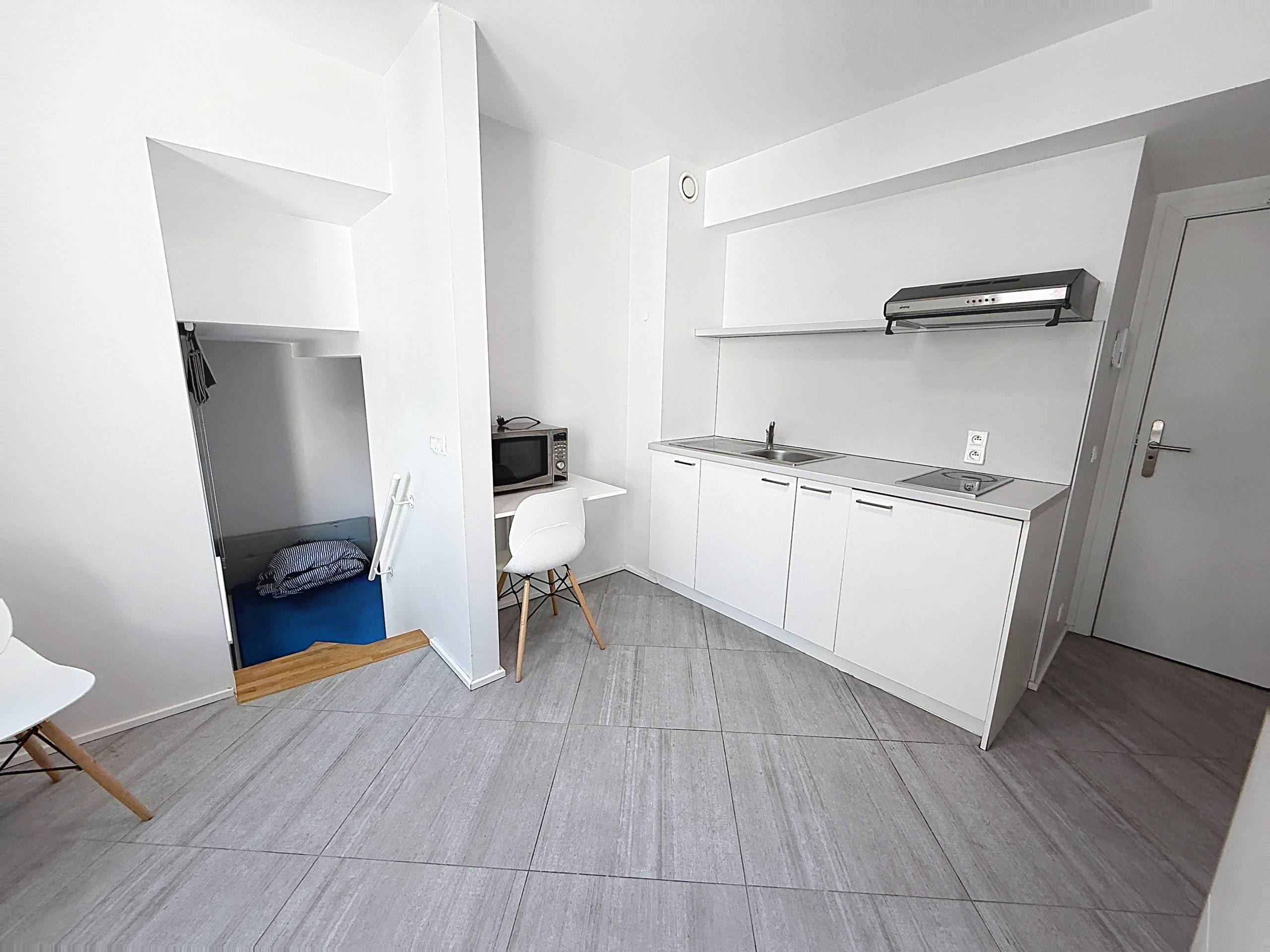 Porte d'Anvers - Kot étudiant avec cuisine et salle de bains - photo 5