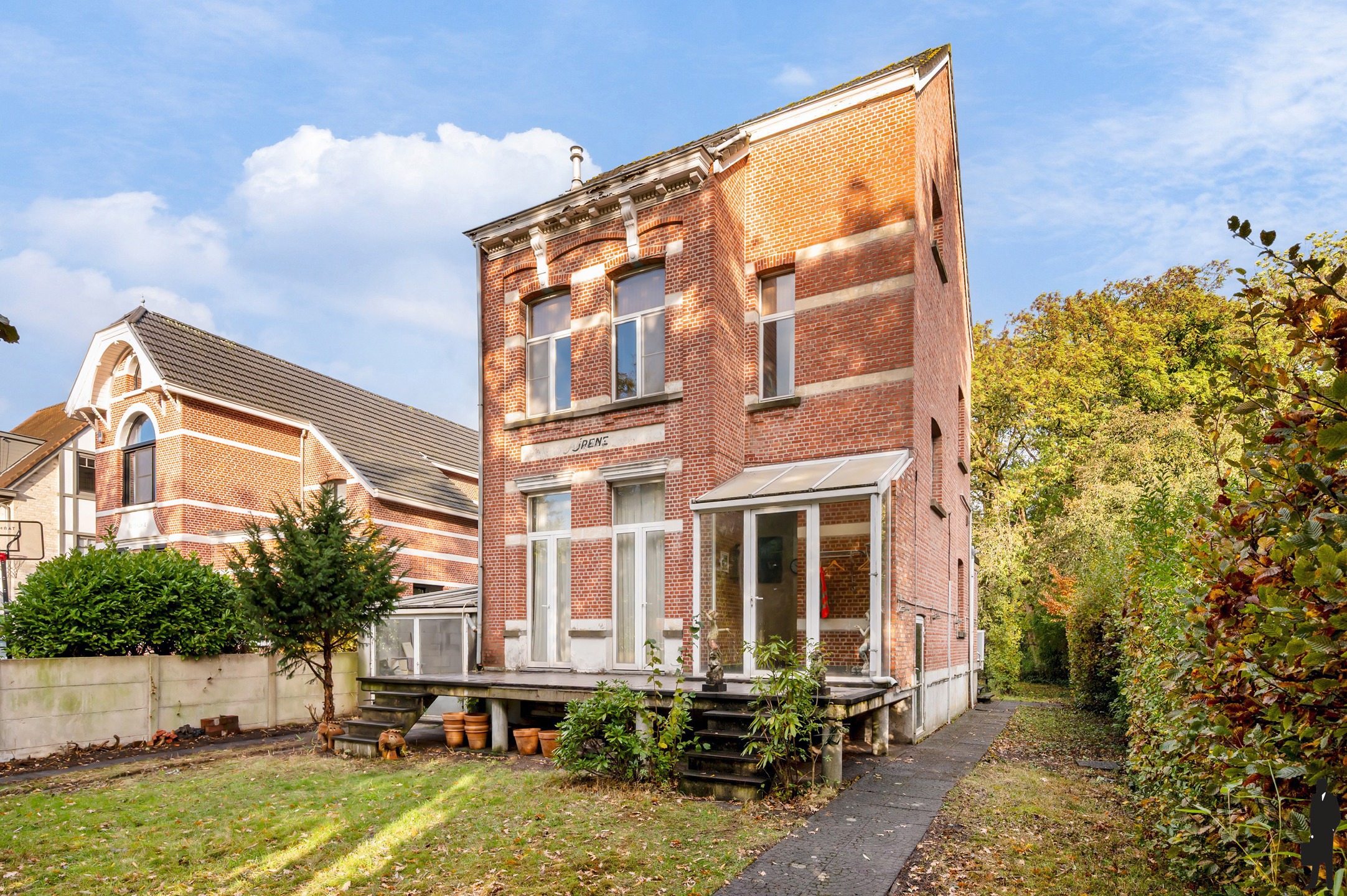 Authentieke karakterwoning met ruime tuin  - foto 1