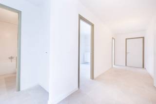 BRUSSEL CENTRUM – Ontdek een prachtig appartement in de bloeiende wijk van het Maritiem Station. Gelegen in het prestigieuze project „Imperial“,...