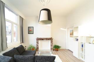 PLAN UW BEZOEK VIA VOLGENDE LINK: https://listed.mijnhuurprofiel.be/whise/7600066Wonen in de chiqueste winkelstraat van Antwerpen?De gekende...