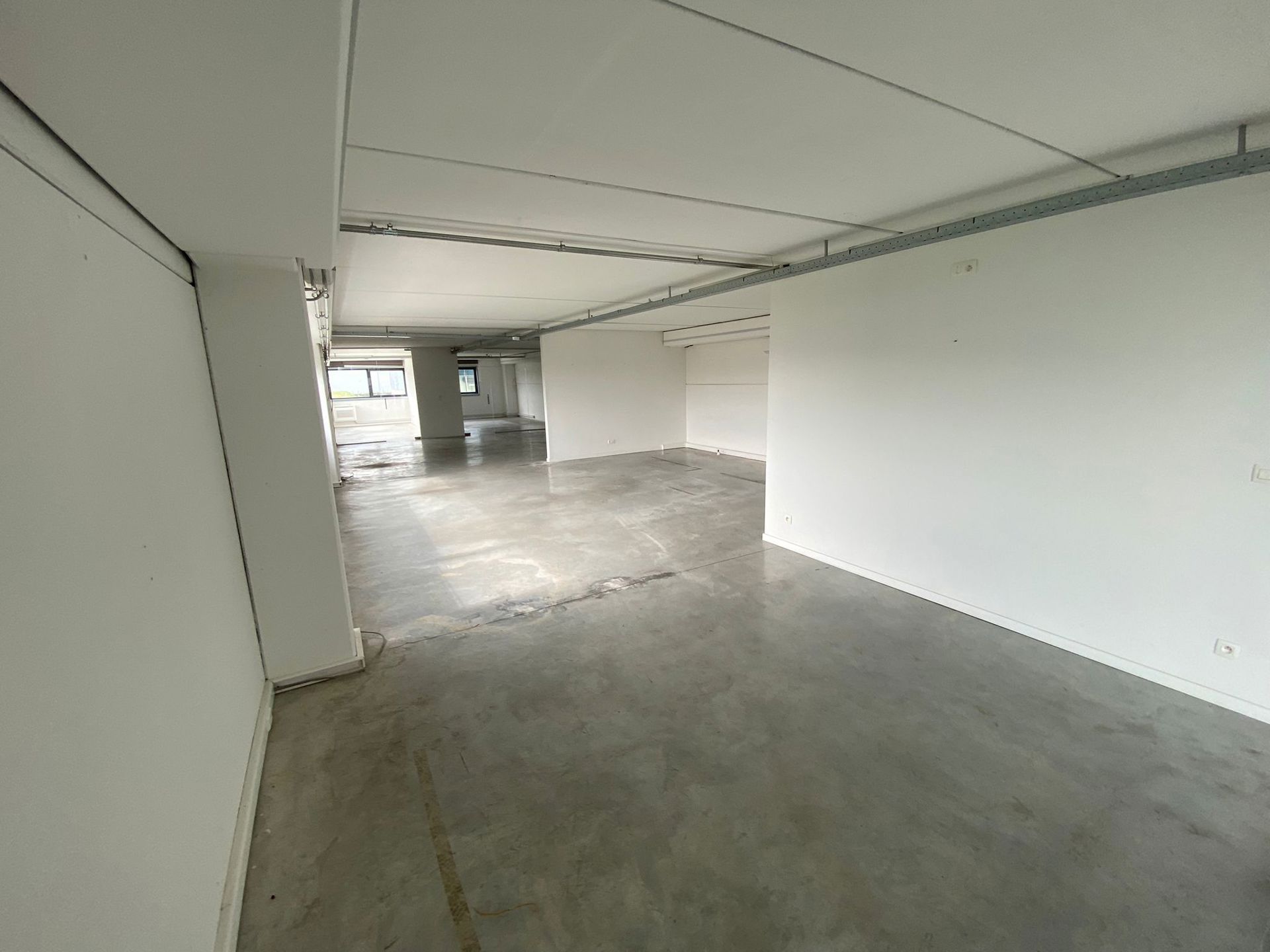 Kantoorruimte 209 m² op bedrijventerrein in Kruibeke - foto 4