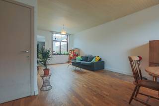 Ruime, centraal gelegen woning met 4 slaapkamer en gezellig stadstuintje (ENERGIELABEL C, elektriciteit goedgekeurd...)