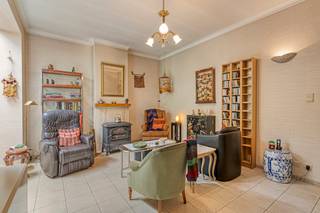 Maison à vendre à Sint-Amandsberg Ce qui distingue vraiment cette propriété, c'est son terrain exceptionnel de pas moins de 292 m². Pour...