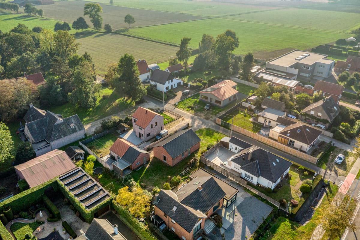 Vrijstaand, gelijkvloers huis met potentieel te Maldegem - foto 4