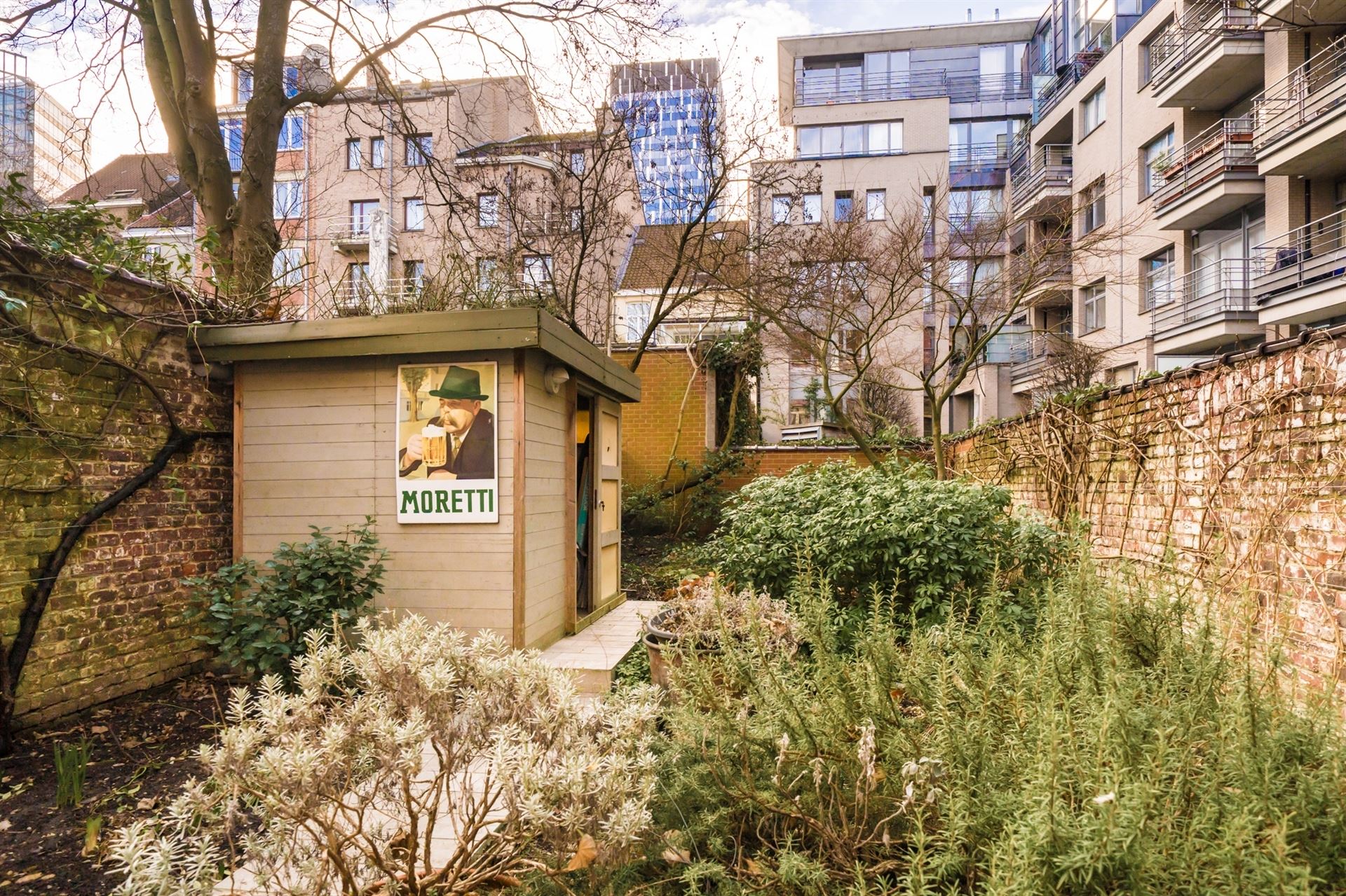 Exclusief opbrengst-eigendom met 3 erkende woon-eenheden op toplocatie nabij de Europese Commissie - foto 4