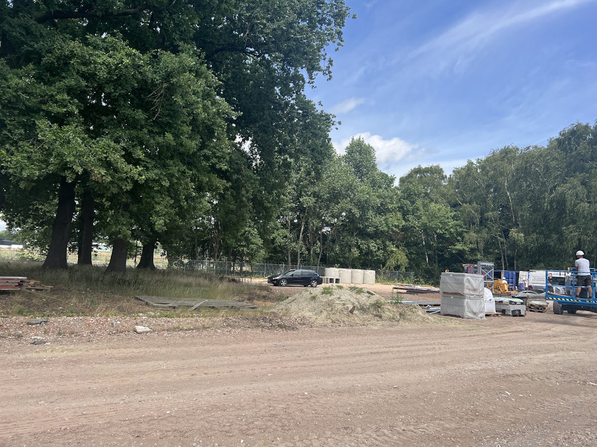 Newly built warehouse with office space at a prime location in Hasselt - photo 5