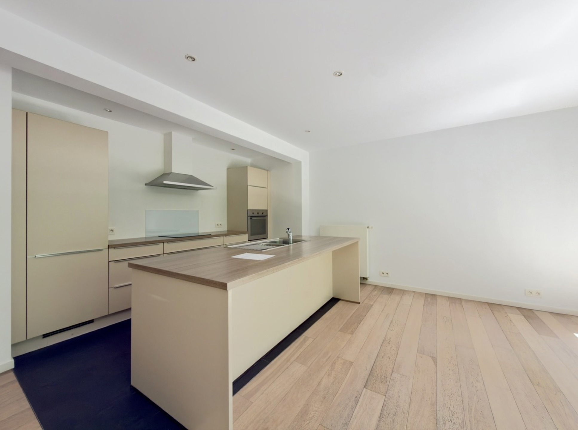 Mooi appartement met twee slk in een klein flatgebouw - foto 5