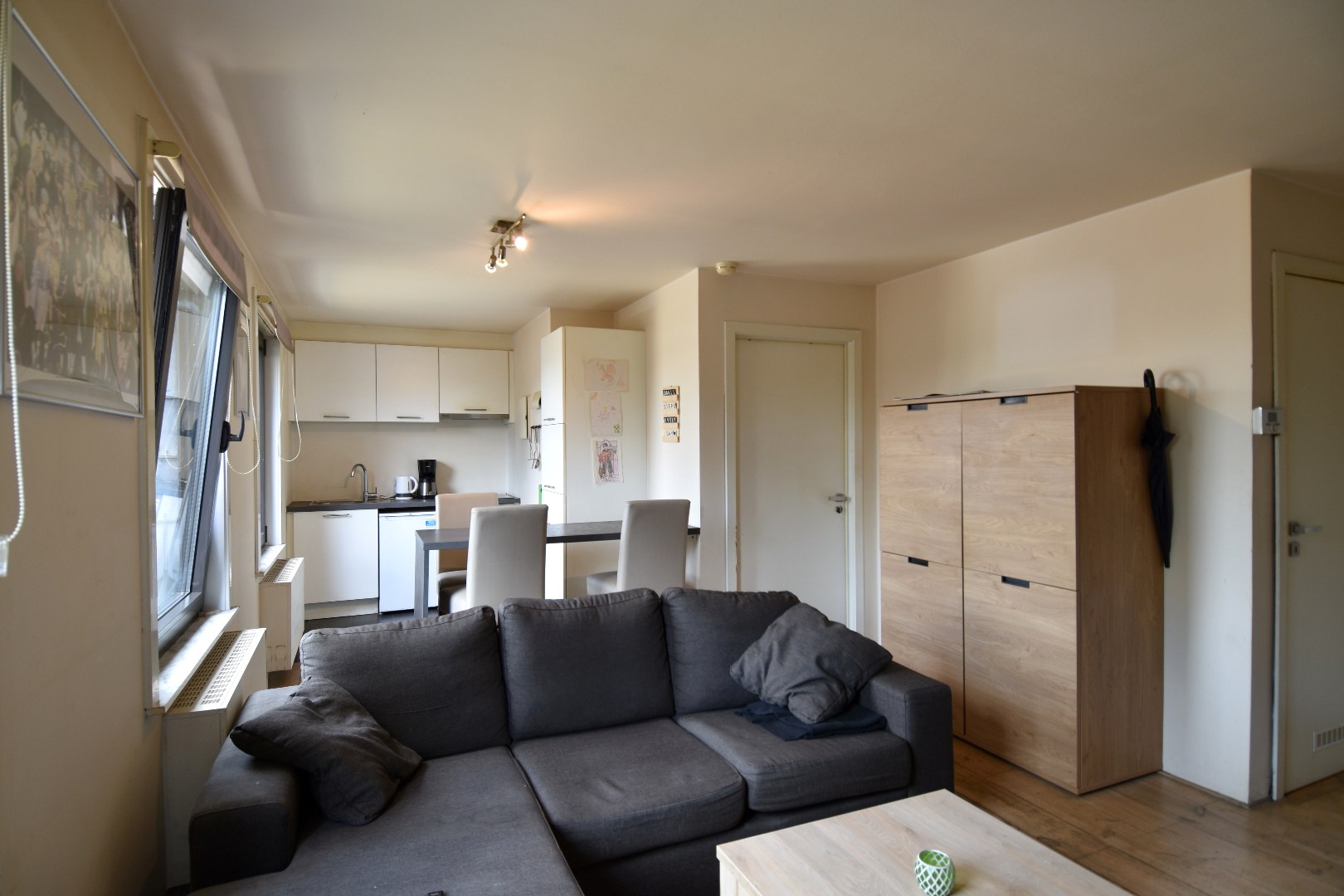 Appartement à vendre à Harelbeke avec 1 chambre - photo 2