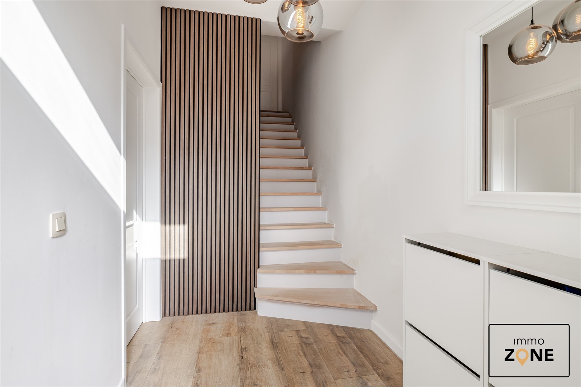 Karaktervolle handelswoning met ruim appartement in Hamme! - foto 5