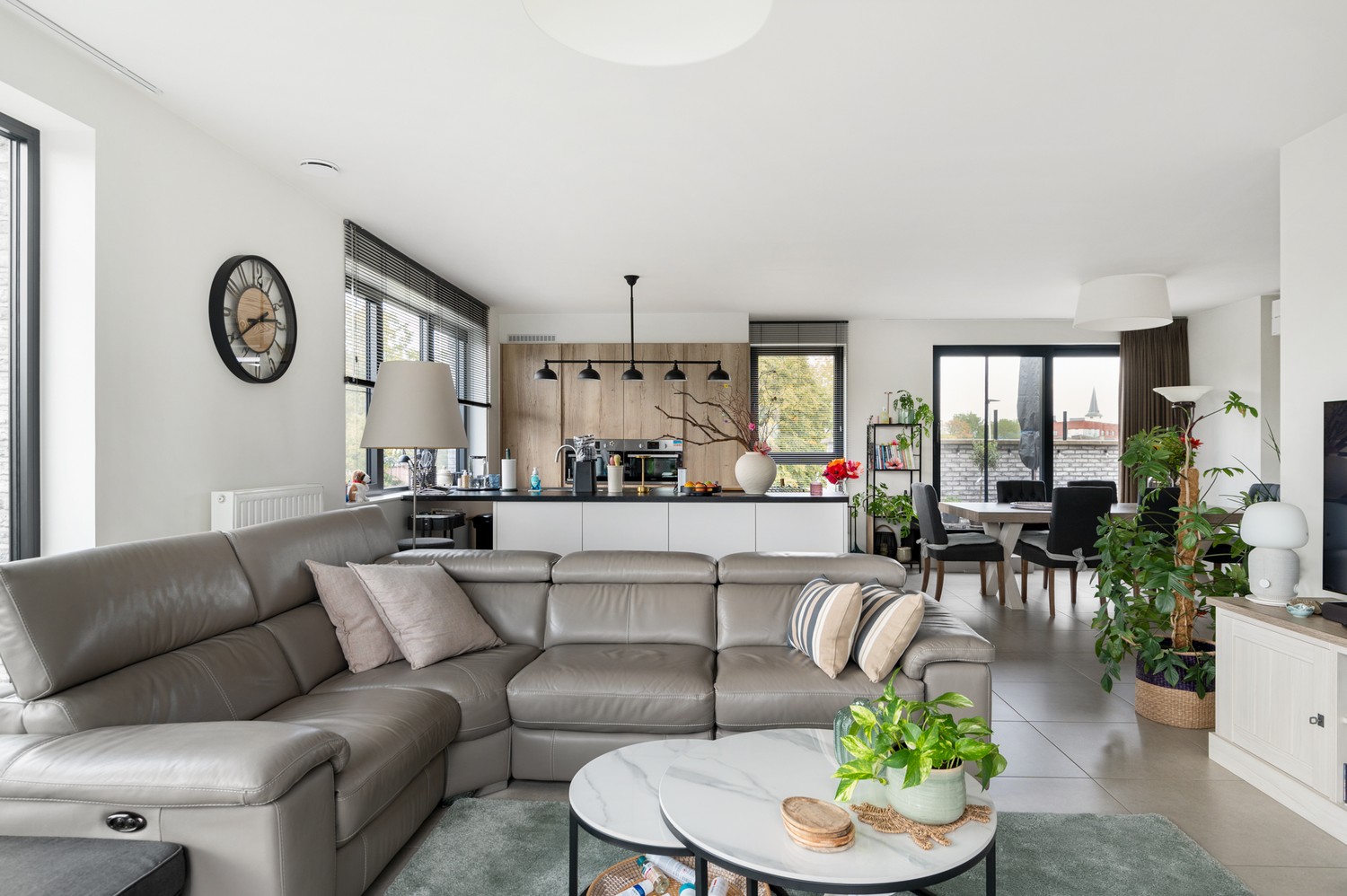 Dakappartement met 4 slaapkamers en 2 terrassen! - foto 5