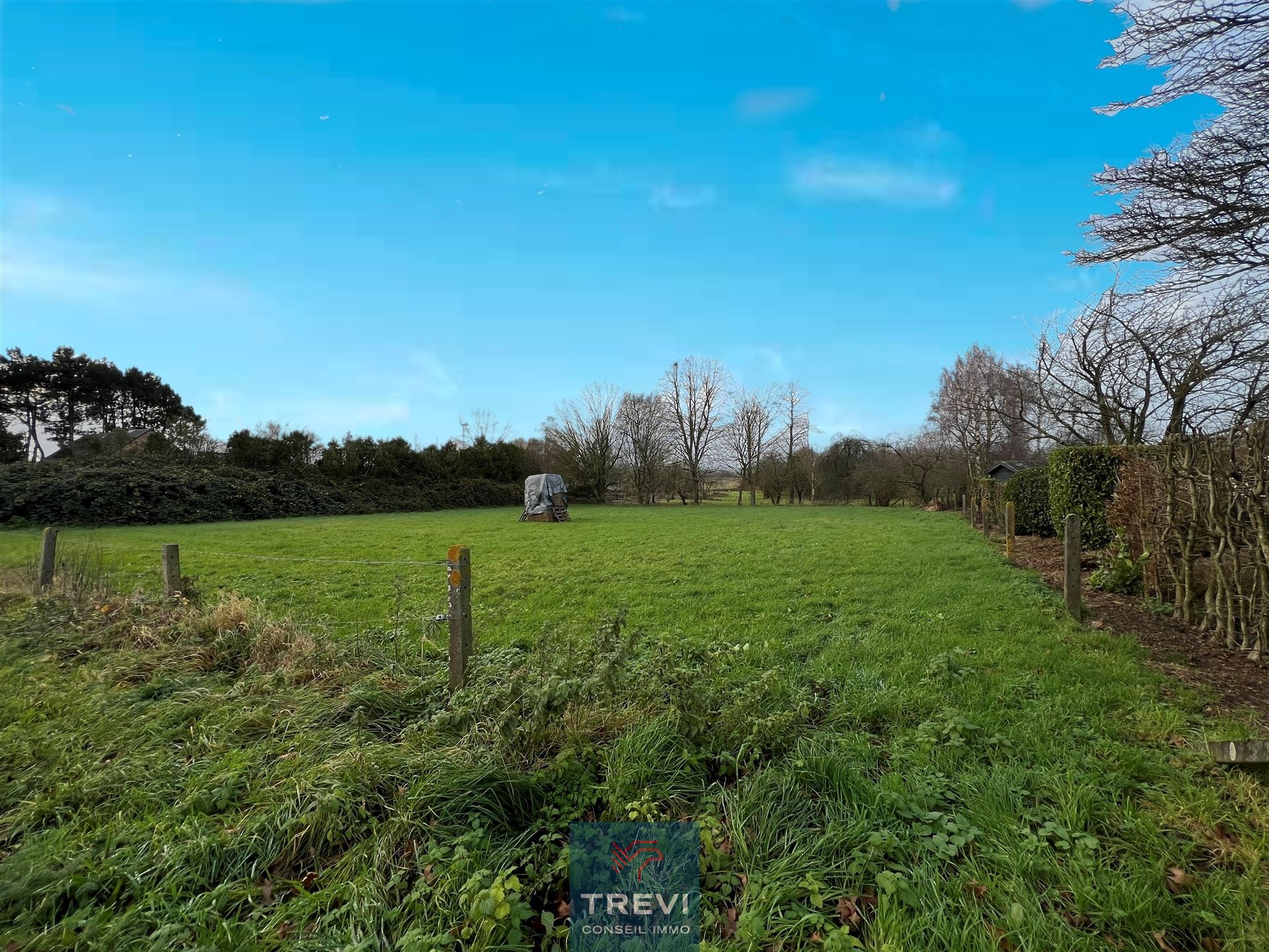 SOUS OPTION Superbe terrain plat à batir - photo 1