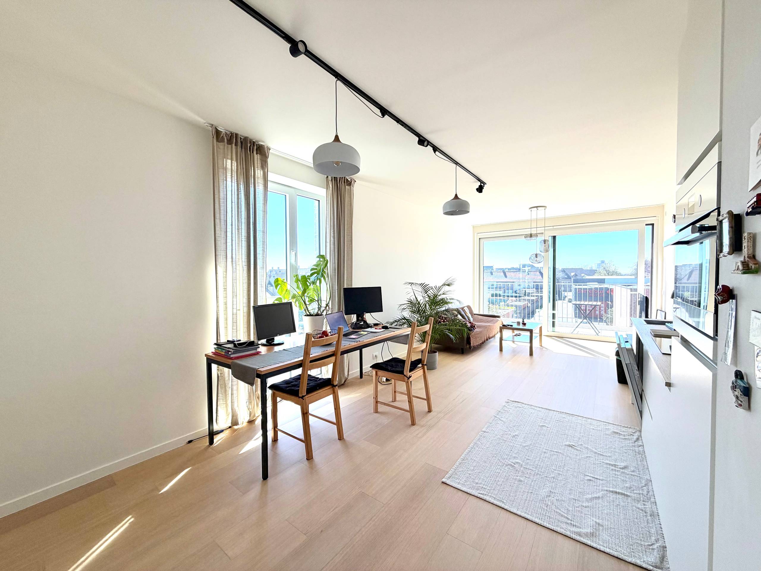 Recent appartement met één slaapkamer te huur - foto 3