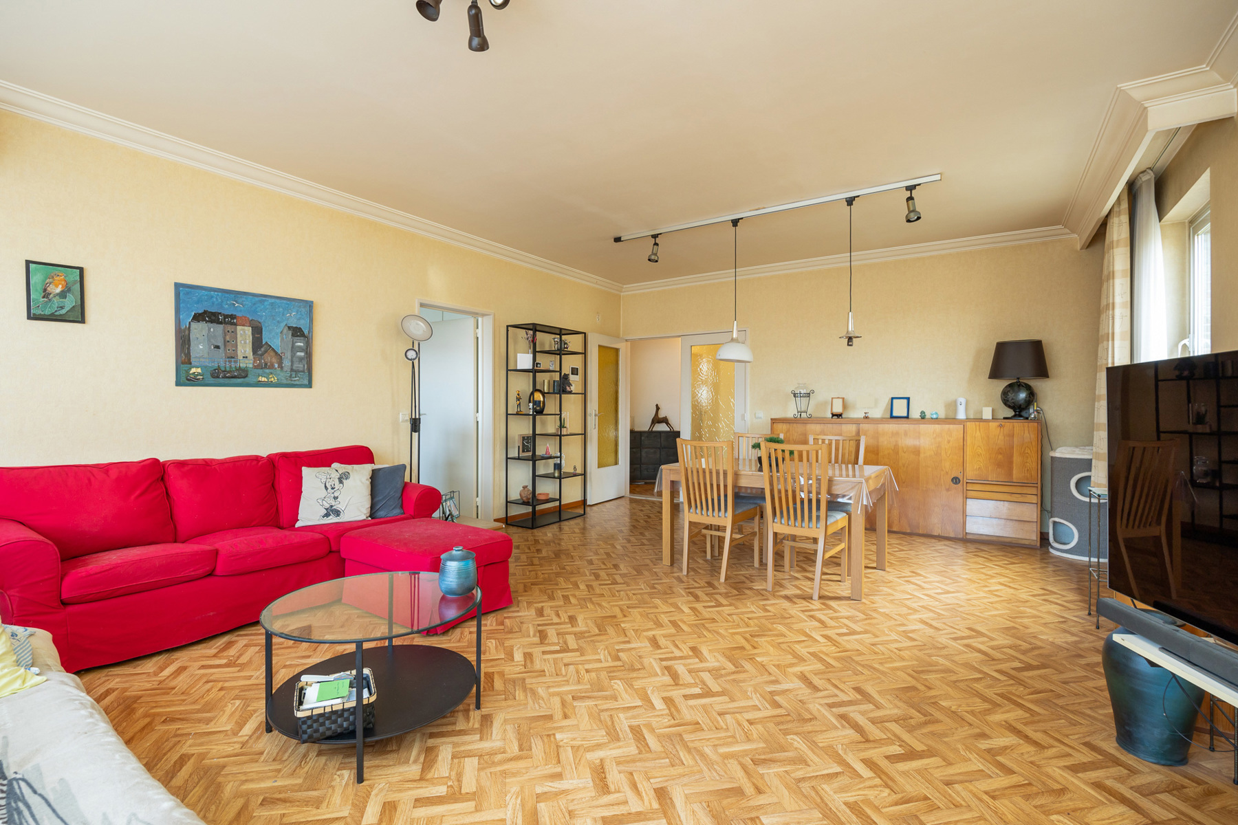 INSTAPKLAAR APPARTEMENT MET 3 SLAAPKAMERS + GARAGEBOX - foto 5