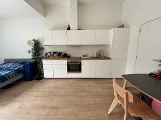 ACADEMIEJAAR 2026-2027 - ENKEL STUDENTEN/STUDENTS ONLYStudentenstudio te huur in de Andreas Vesaliusstraat, in een kleinschalige studentenresidentie...