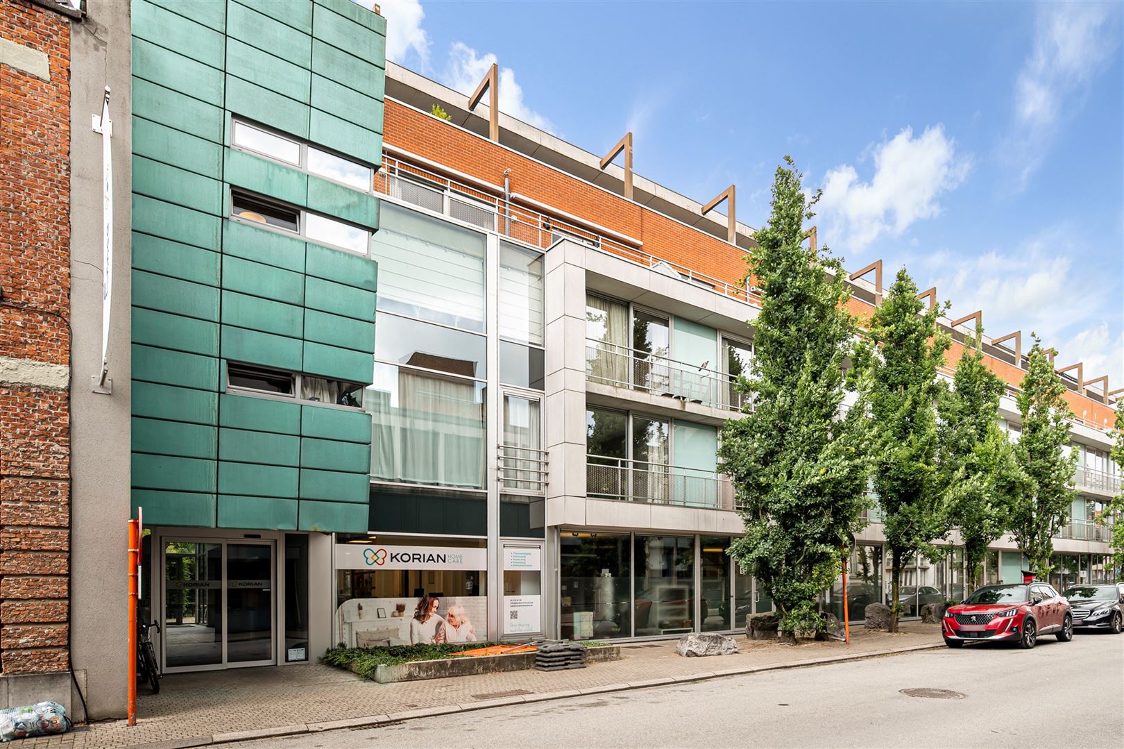 Goedgelegen aangename assistentiewoning nabij stadscentrum Sint-Niklaas - foto 1