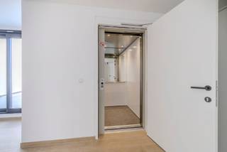 Uitstekend gelegen, energiezuinig nieuwbouwappartement. Op een ideale locatie vlakbij het centrum van Nijlen. Winkels, scholen, openbaar vervoer...