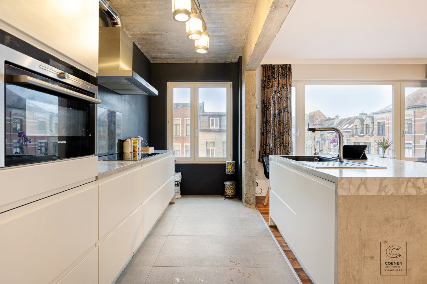 Gerenoveerd appartement van 85 m² te Borgerhout! - foto 3