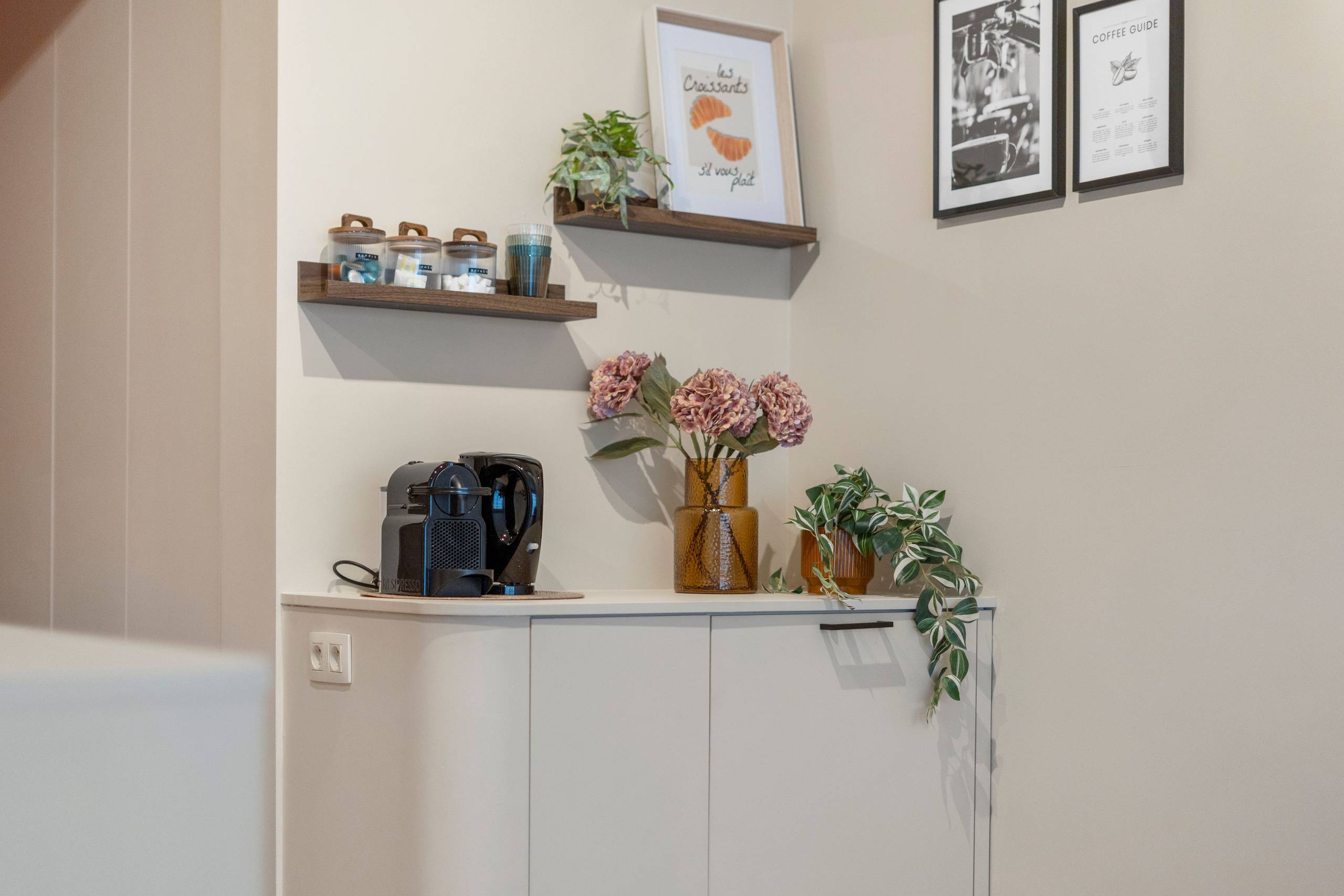 Volledig gerenoveerde studio in hartje Oostende - foto 5