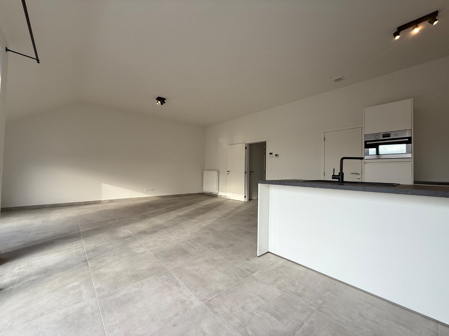 Apartment for rent in Wielsbeke with 2 bedrooms - photo 3