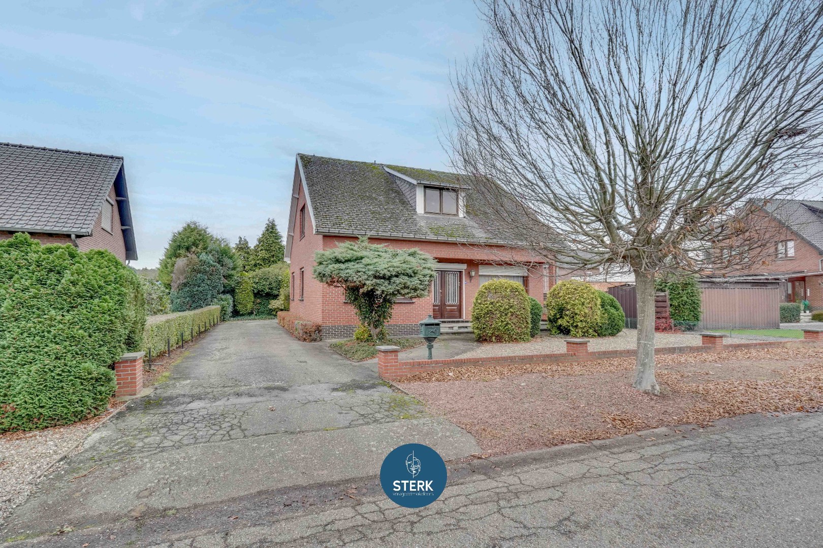 VRIJSTAANDE GEZINSWONING OP EEN PERCEEL VAN CIRCA 10 ARE TE REKEM ! - foto 1