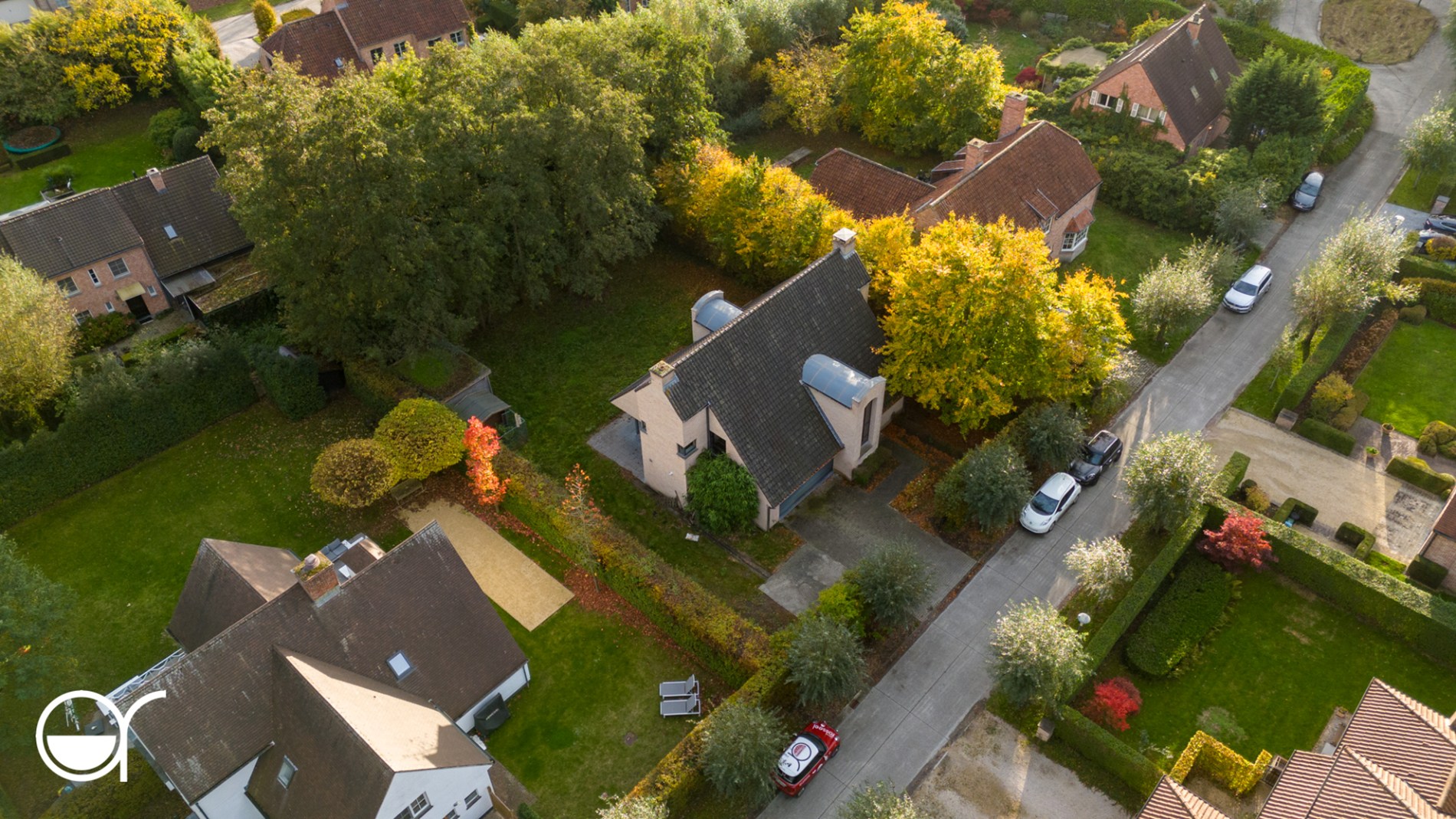 House for sale in Sint-Martens-Latem with 4 bedrooms - photo 2