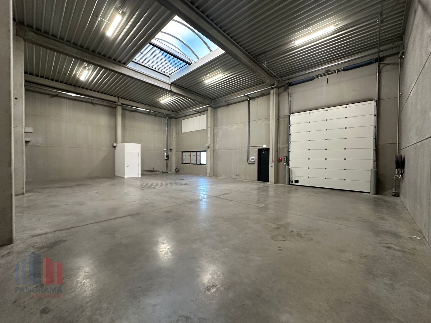 233 m² KMO-UNIT TE HUUR - foto 2