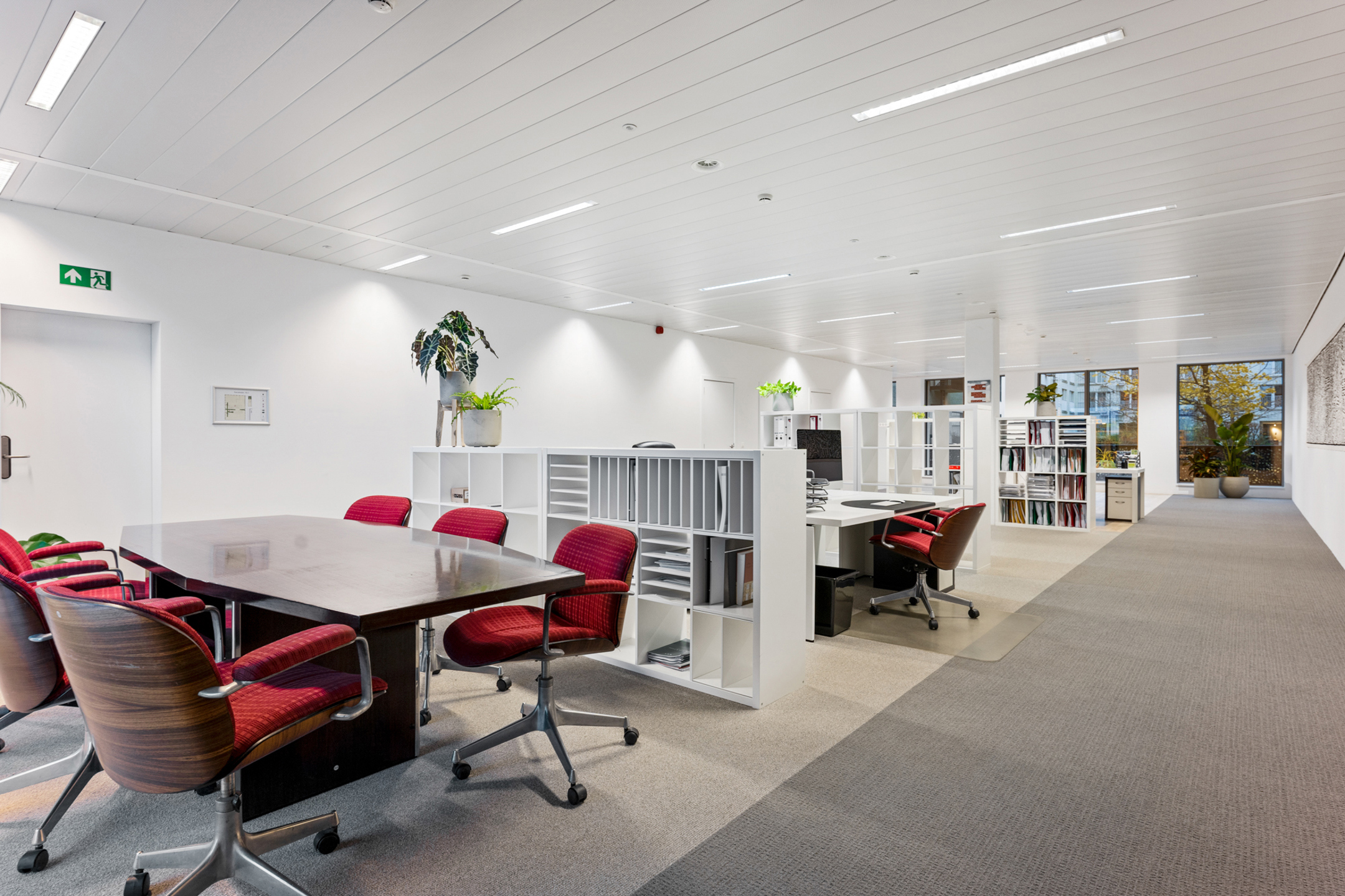 Gelijkvloers kantoor 190 m² te koop aan ’t Eilandje in Antwerpen, met private toegang en vlotte bereikbaarheid - foto 3