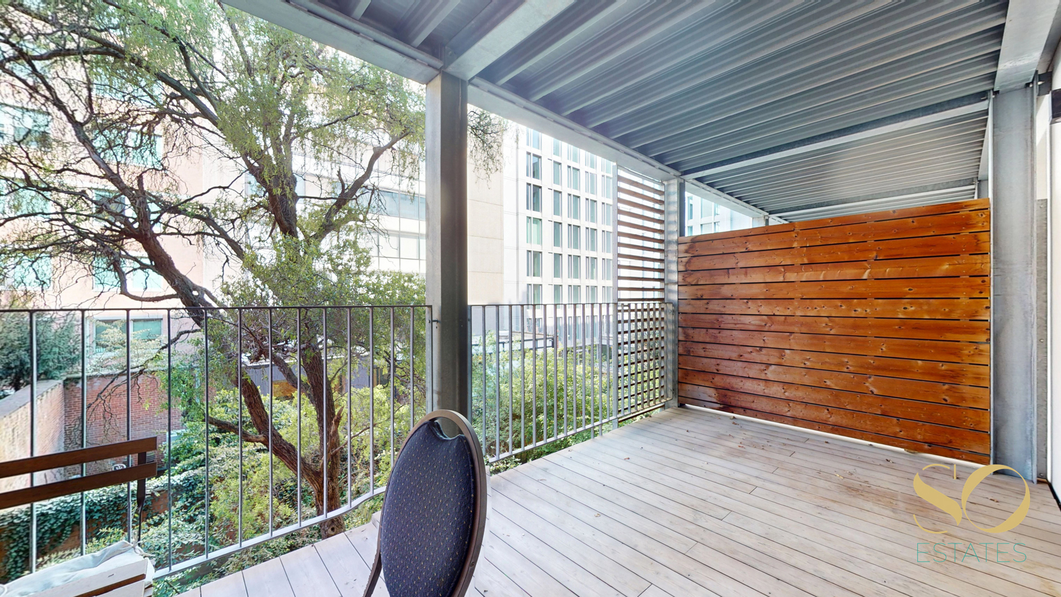 Studio + terras in Etterbeek ! - foto 2