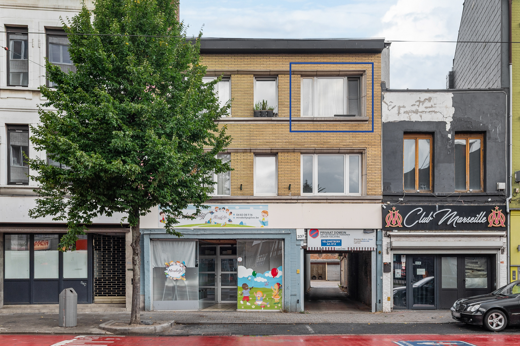 Te renoveren appartement in de bruisende stad - foto 1