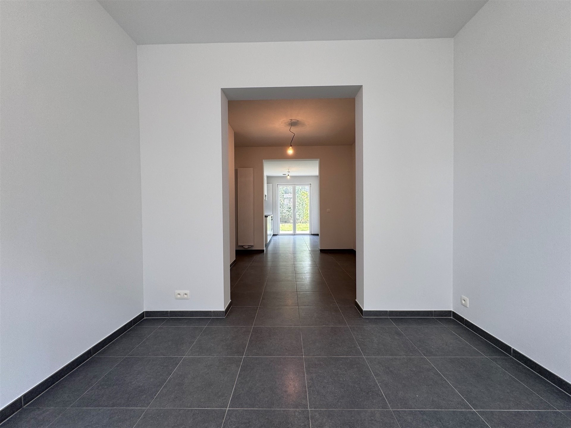Gunstig gelegen woning met 2 slaapkamers en tuin. - foto 4