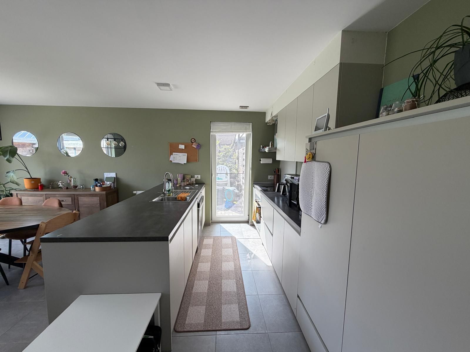 Moderne woning met 3 slaapkamers, ruime leefkeuken en zonnige tuin te Veldegem - foto 5